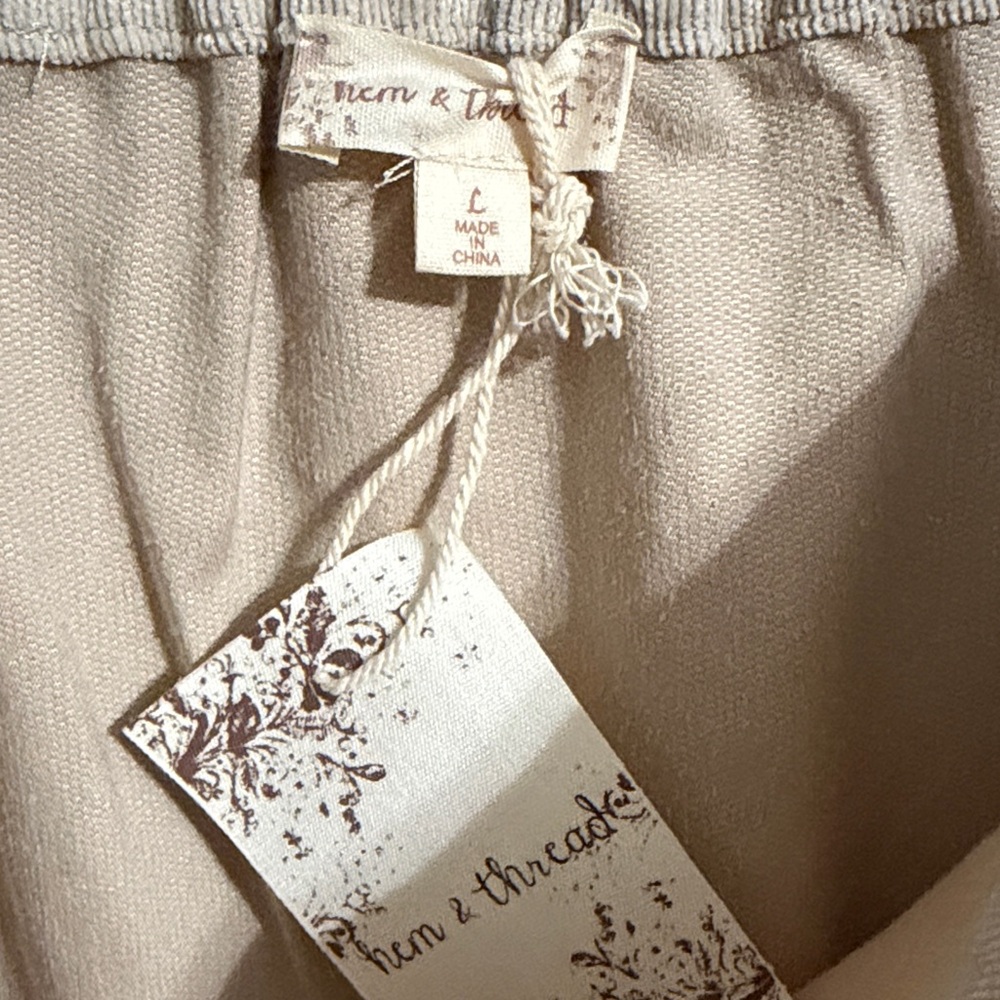 Hem & Thread Light Beige Button-Front Ruffle Skirt - Picture 2 of 9